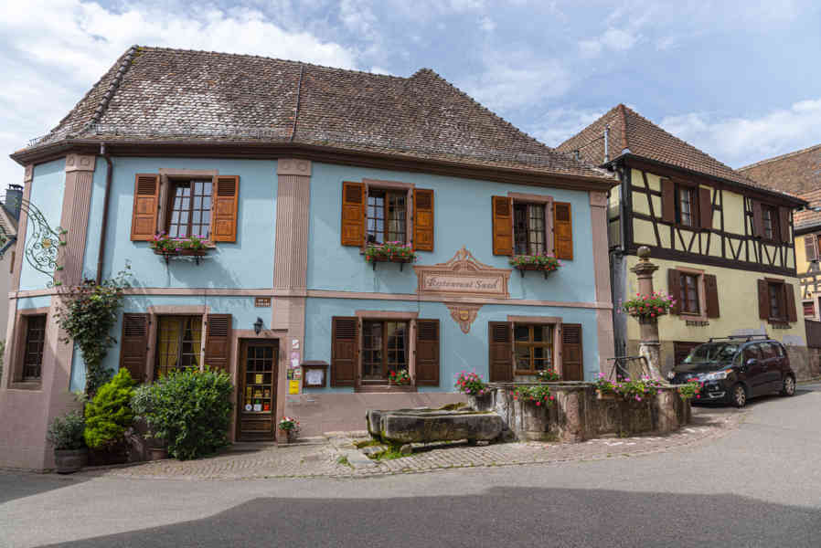 Francia - Alsacia 255 - Hunawihr.jpg